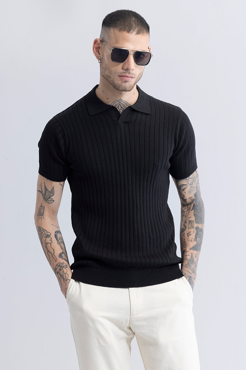 Elegantes gestreiftes schwarzes Polo-T-Shirt