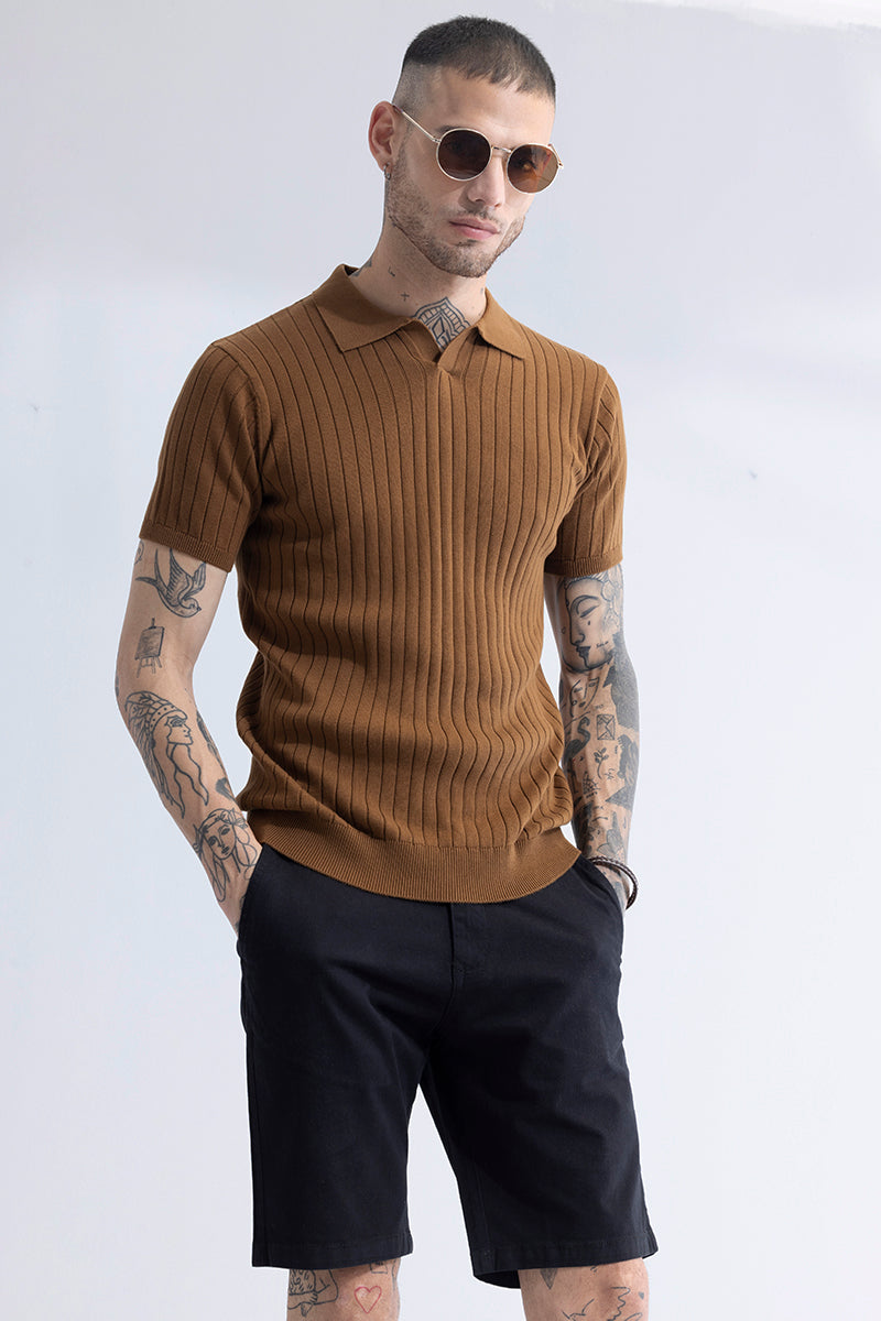 Elegantes gestreiftes braunes Poloshirt