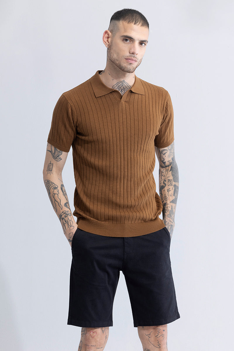 Elegantes gestreiftes braunes Poloshirt